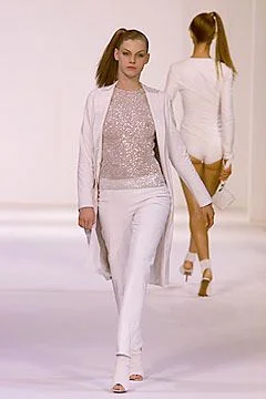 Look 10